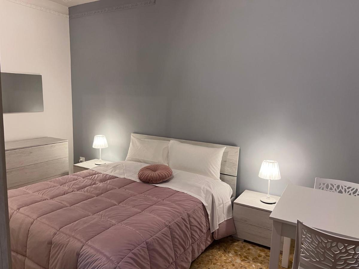 Residenze Unita D'Italia Bed & Breakfast บารี ภายนอก รูปภาพ